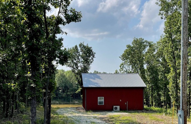 Charming cabin near Bennett Springs, Pomme de Terre