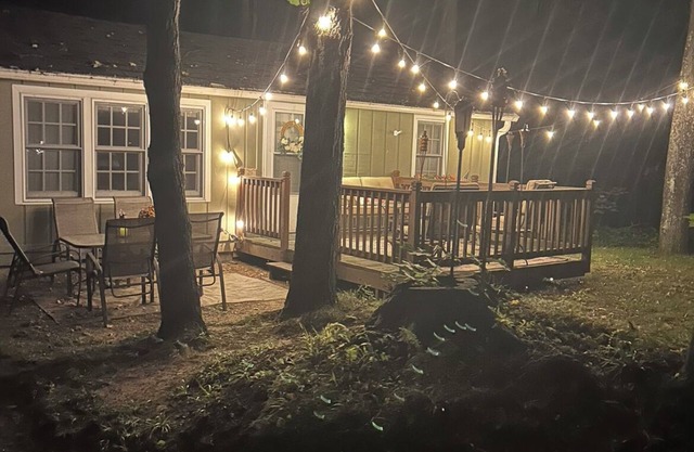 Charming cottage 2 bd 1 bth WiFi, AC Antigo Bass Lake Golf Course utv snow trl