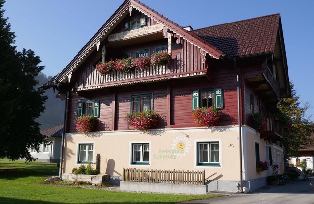 Charming country house for families and friends