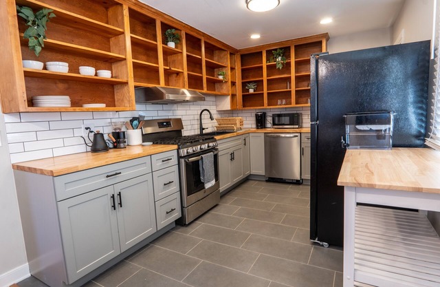 Charming Creekside Gem near Downtown