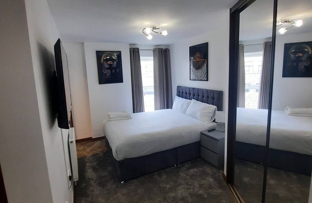 Charming Dartford Apartment Retreat