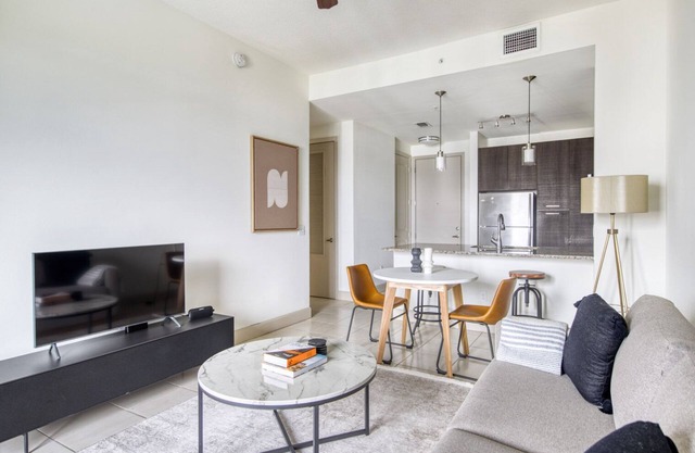 Charming Doral 1BR w/W/D, Pool & Gym, nr Airport, by Blueground