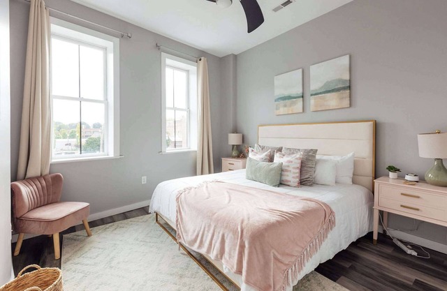 Charming Downtown Loft in Johnson City