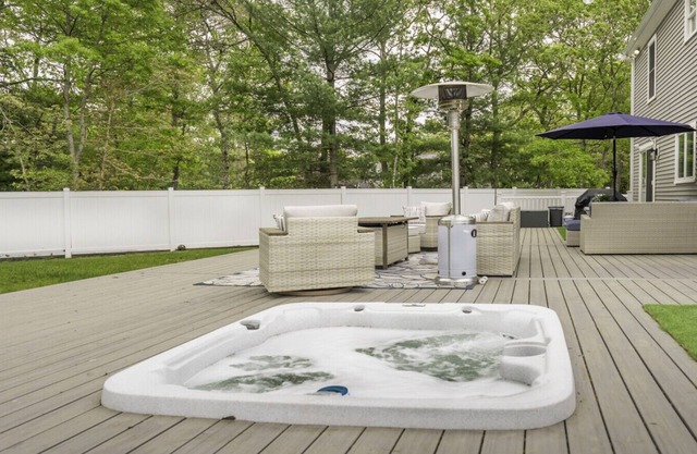Charming Falmouth Getaway w/Hot Tub & Playground