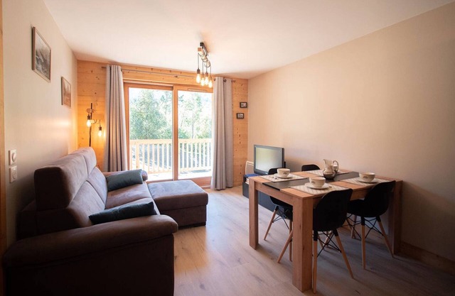 Charming 1-bedroom apartment with parking in Valmorel