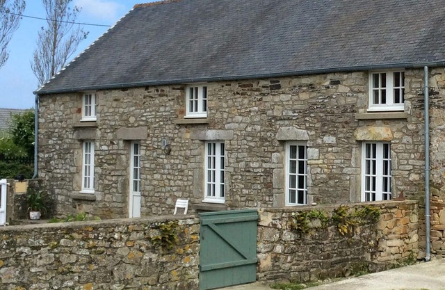 Charming longère in the countryside 3 km from the sea
