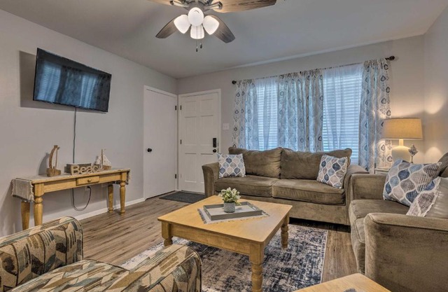Charming Gulfport Escape Half-Mile to Beach!