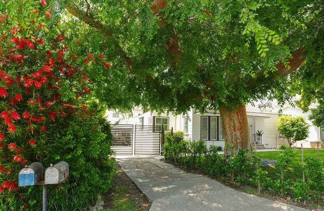 Charming House in La Cañada