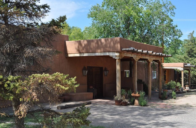 Charming Hacienda Style Adobe Enchants You