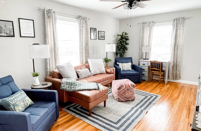 Charming Historic Downtown Home. Close to Lee University. Pet Friendly!