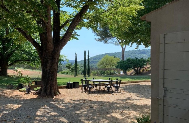 Charming house at the foot of Sainte Victoire