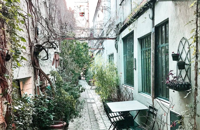 Charming house in the heart of Paris