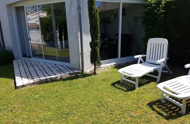 Charming House with A/C, Veranda, Garden, Parking, Pet-Friendly