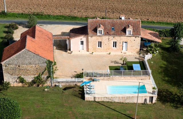 Charming House with Private Pool between Périgord and Quercy