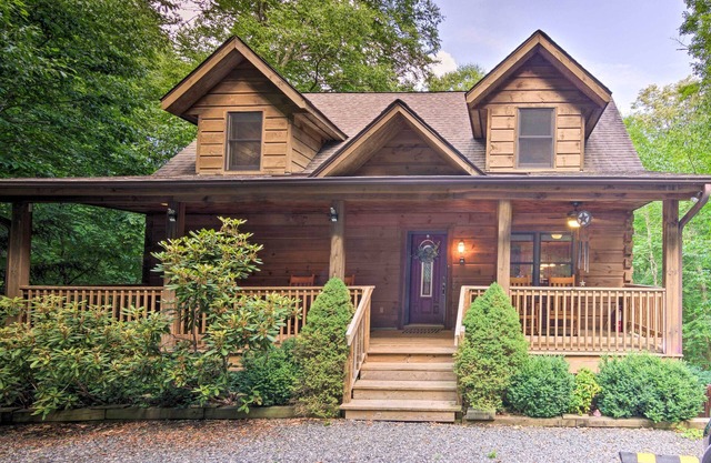 Charming Mtn Cabin 2 Mi From Downtown Boone!
