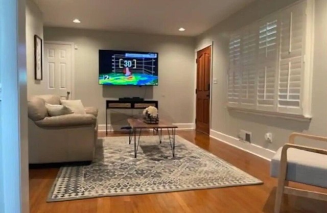 Charming Ranch near Hartsfield!n