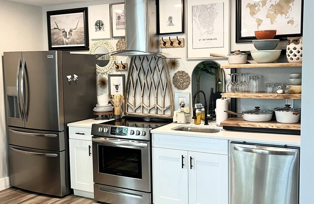 Charming Rustic Studio w/Private Entrance