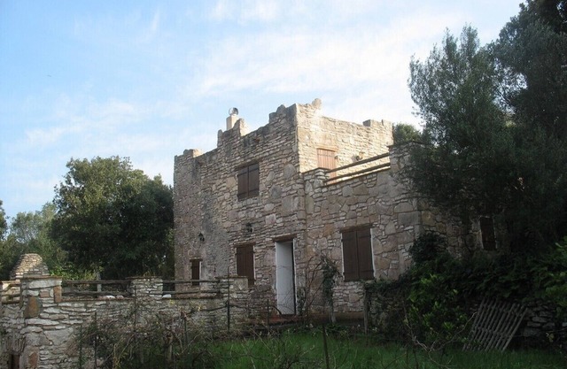 Charming villa in the heart of the maquis