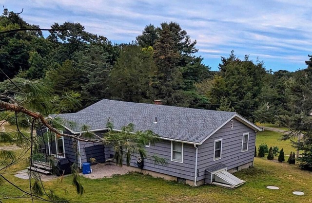 Charming Watch Hill Getaway