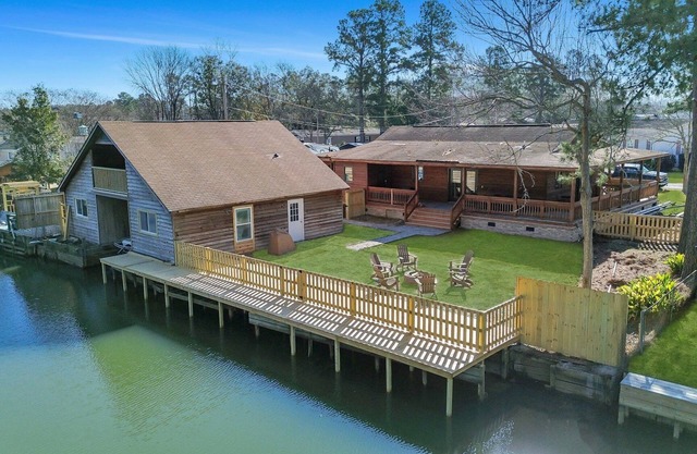 Charming Waterfront Home w/Lake Access - Pet Friendly