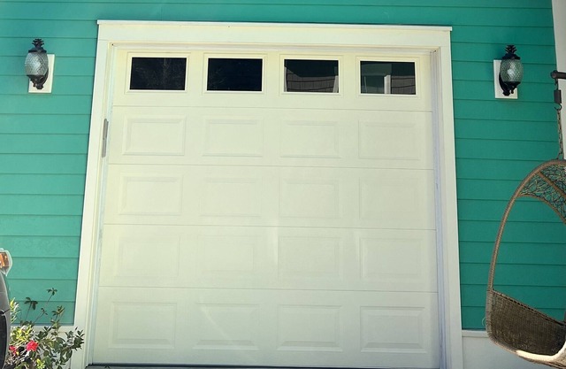 Charming Wharf street garage apartment In Old Twn Bluffton