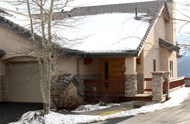 Charter Ridge 20 By Peak Property Management