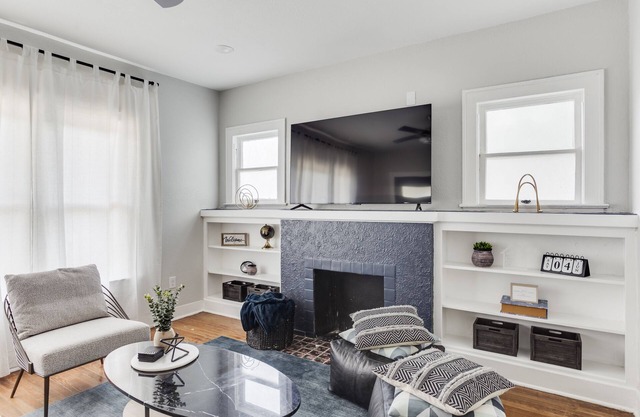 ☀️Cheerful 3-bedroom home w/free parking