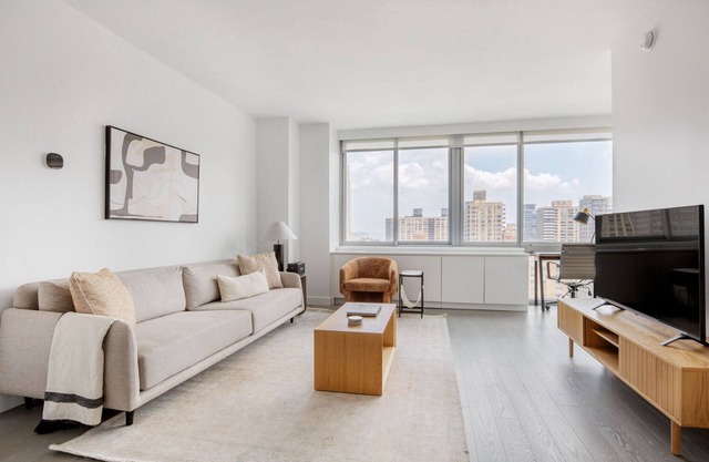 Cheery UES 2BR w/Gym & W/D, nr Riverside & Central Park, by Blueground