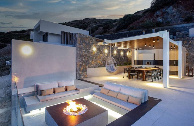 Chef included by Fantasia Villas: Villa Hyperion
