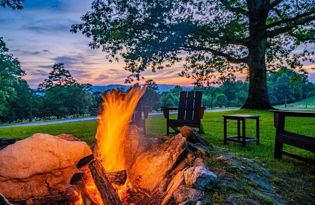 Cherokee Cabin | Jetted Tub | Fireplace
