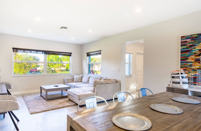 Chic and pristine home with pool - close to the beach & popular Atlantic Avenue