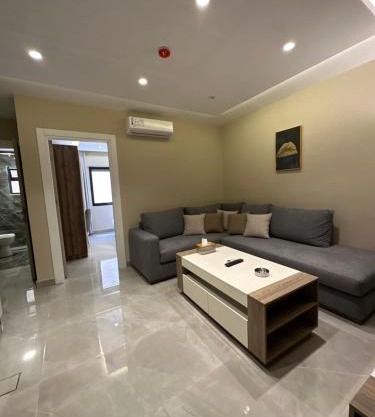 Chic Apartments For Rent ave0-8