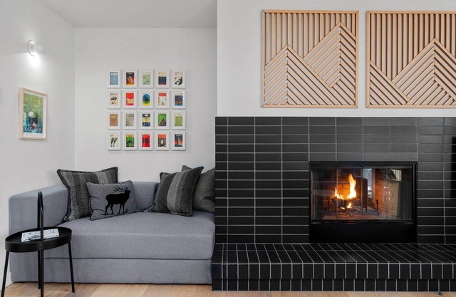 Chic Bend Condo w/Fireplace & Forest Views!