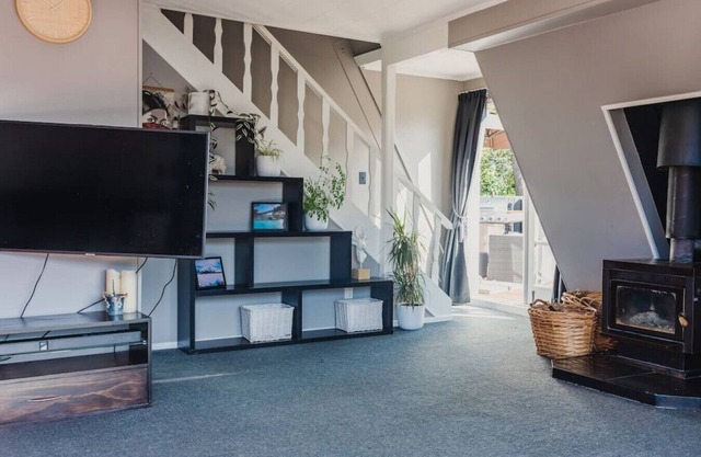 Chic Chalet | Pet Friendly
