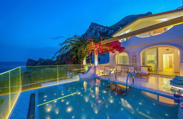 Chic Luxury Villa with Stunning Sea Views