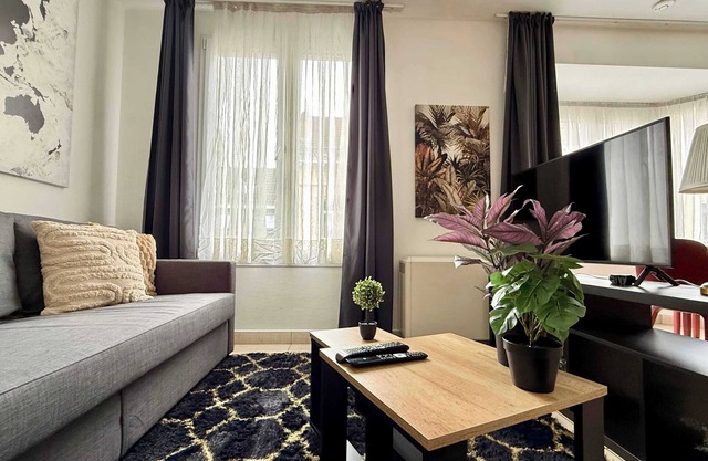 Chic & quiet 2 minutes from the European Parliament