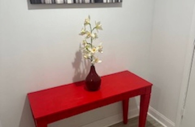 Chic townhome basement apartment in charming Crofton, MD