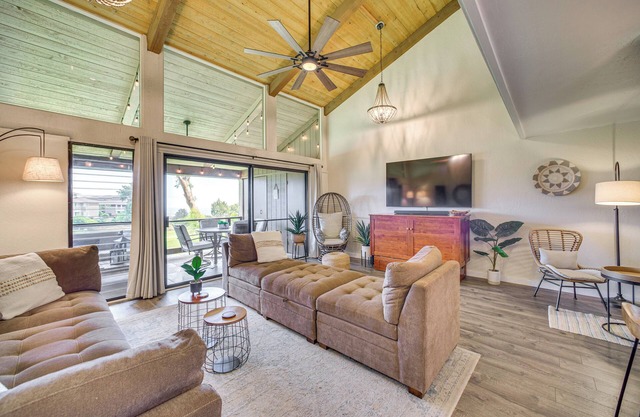 Chic Waikoloa Condo w/Lanai + Complex Pools!