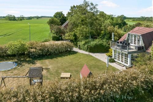 Child-Friendly Cottage With Large Indoor Pool