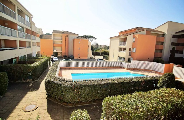 Ciel Bleu Residence - Swimming pool, balcony, south facing, 4 beds
