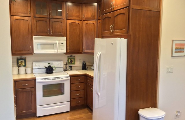 Circle F Acres: Comfortable, Rural Setting, ARK, Distilleries, Pet friendly