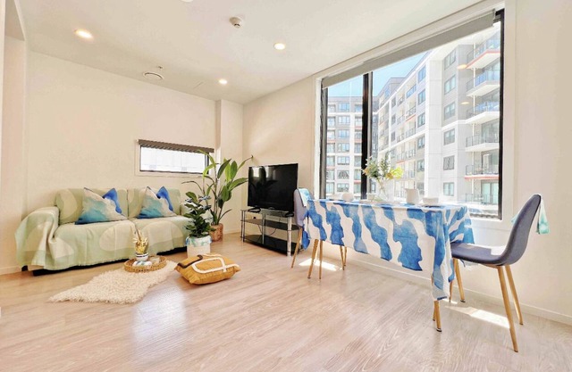City Getaway 1-bedroom Studio with pool in CBD