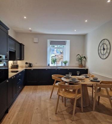 City Residence Free Parking