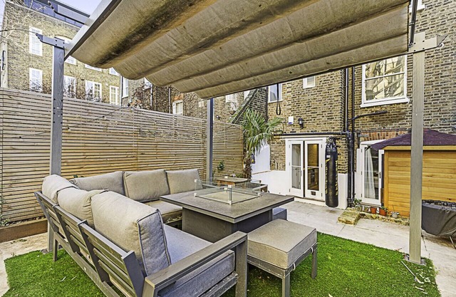 Clapham Oasis: 1 Bedroom, Sauna, Garden Retreat