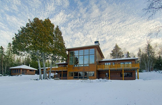 Clara Lake Resort - In Lutsen, MN