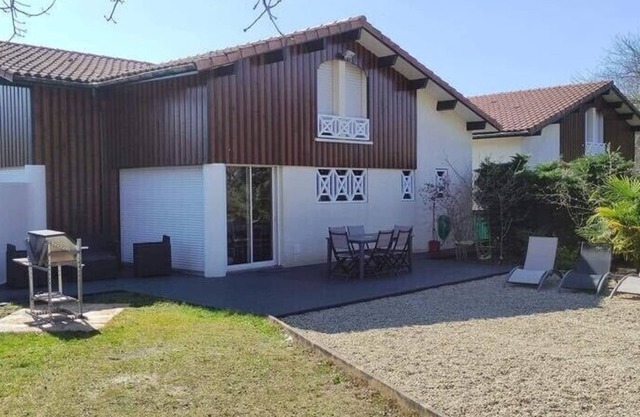 CLASS 1 HOUSE - 6 PEOPLE WITH ALL COMFORT - BISCARROSSE LAKE (Golf sea)