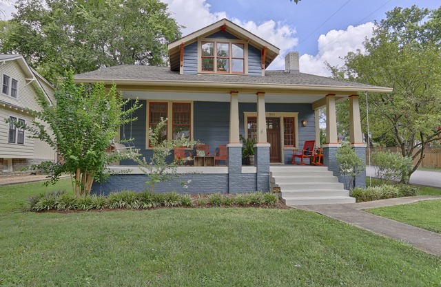 Classic 12 South Bungalow