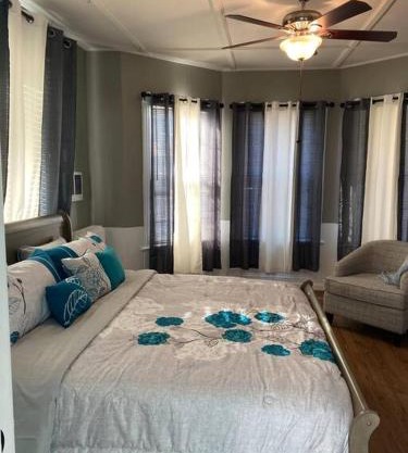 Classic King Suite Apartment