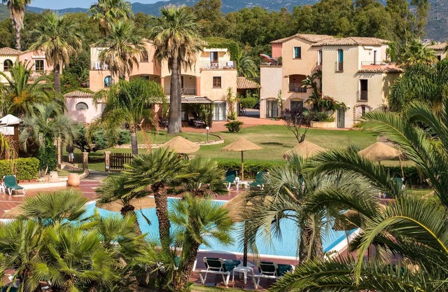 Classical Res Baia Delle Palme Prem Bilo 4 person