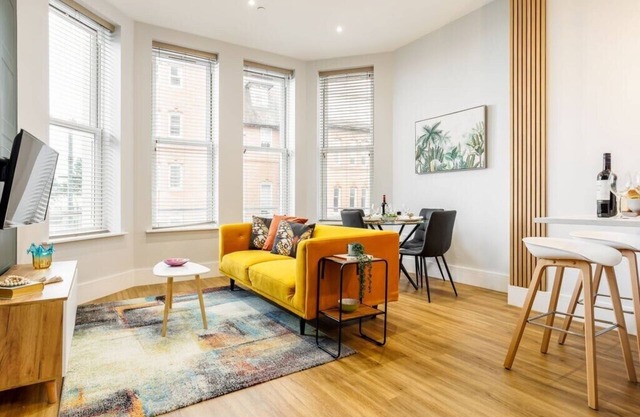 Classy, Coastal 1-Bed Apt w/Free Gym & Wi-Fi